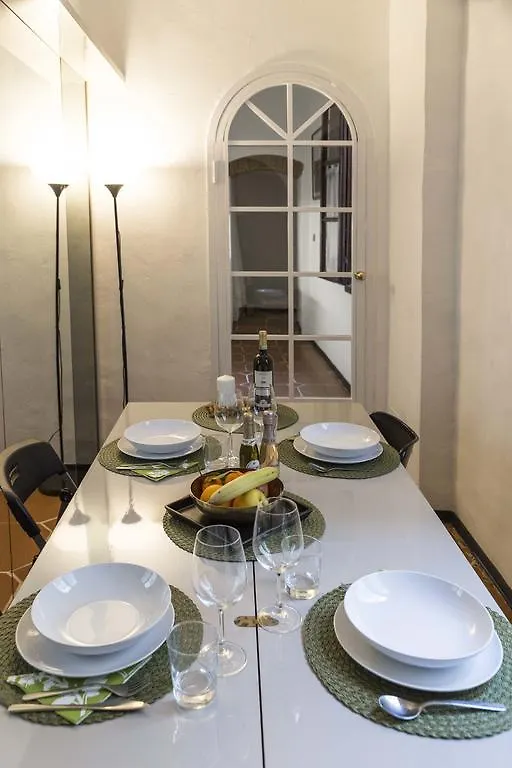 Frescobaldi Florence Apartment