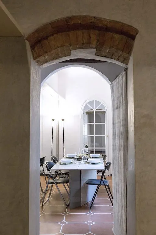 Frescobaldi Florence Apartment